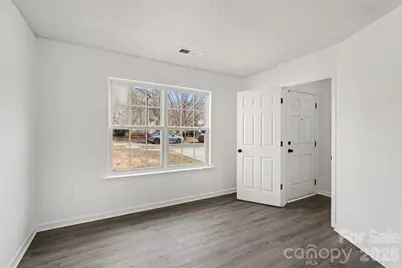 4407 Devonhill Lane, Charlotte, NC 28269 - Photo 18