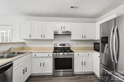 4407 Devonhill Lane, Charlotte, NC 28269 - Photo 10