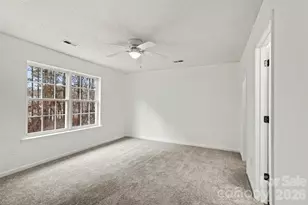 4407 Devonhill Ln, Charlotte, NC 28269 - Photo 14