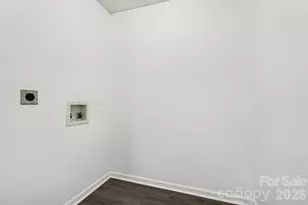 4407 Devonhill Ln, Charlotte, NC 28269 - Photo 12