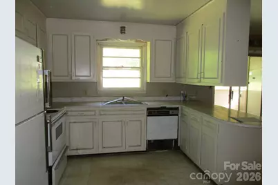 225 Davis Road, Crumpler, NC 28617 - Photo 10