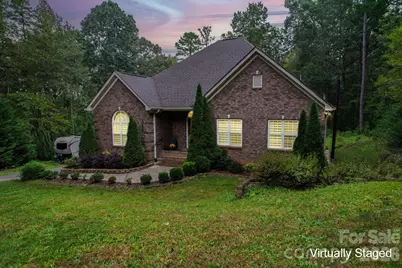 10604 Russet Place, Charlotte, NC 28227 - Photo 1