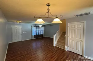 16875 Greenlawn Hills Ct, Charlotte, NC 28213 - Photo 6