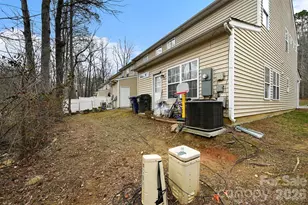 5767 Bent Creek Cir, Charlotte, NC 28227 - Photo 30