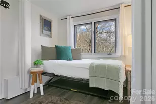 207 Unvquolad Ct, Brevard, NC 28712 - Photo 30