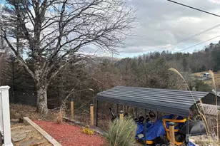 190 Benfield Rd, Crossnore, NC 28657 - Photo 10