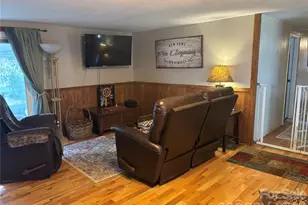 190 Benfield Rd, Crossnore, NC 28616 - Photo 18