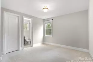 15208 Montage Ln, Charlotte, NC 28278 - Photo 34