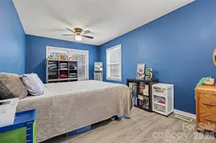 1008 Edgewood Rd, Bessemer City, NC 28016 - Photo 8