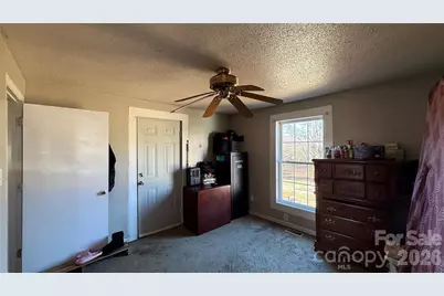 137 Bellvue Street, Forest City, NC 28043 - Photo 18