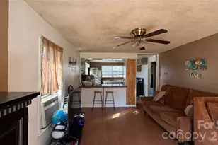 137 Bellvue St, Forest City, NC 28043 - Photo 10