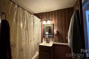 137 Bellvue St, Forest City, NC 28043 - Photo 16