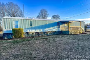 7555 Palm Tree Dr, Vale, NC 28168 - Photo 2