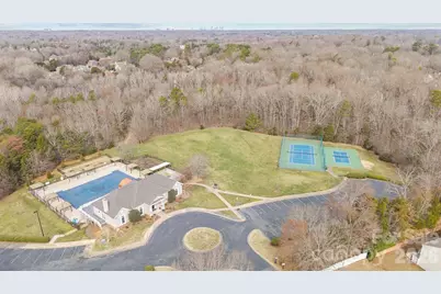 8216 Gossomer Bay Drive, Charlotte, NC 28270 - Photo 32