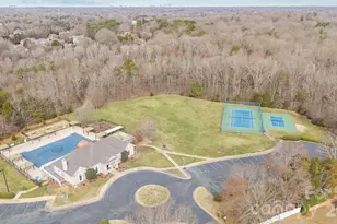 8216 Gossomer Bay Dr, Charlotte, NC 28270 - Photo 32