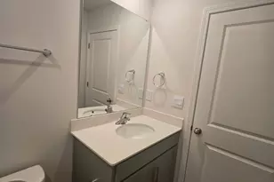 4101 Lurelin Ln, Charlotte, NC 28262 - Photo 8