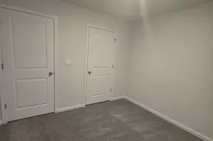 4101 Lurelin Ln, Charlotte, NC 28262 - Photo 4