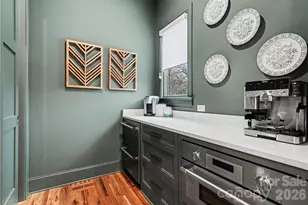 1312 Hazelhurst Ave, Charlotte, NC 28211 - Photo 10