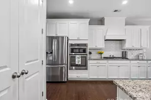 1326 Kings Grove Dr, York, SC 29745 - Photo 8