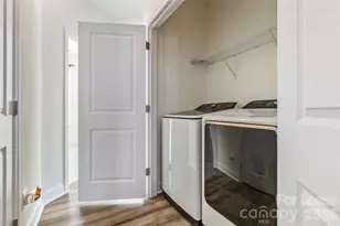 4202 Alexander Vw Dr, Charlotte, NC 28226 - Photo 26