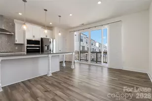 4202 Alexander Vw Dr, Charlotte, NC 28226 - Photo 8