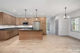 100 Red Twig Ln, Burnsville, NC 28714 - Photo 12