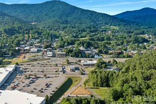 100 Red Twig Ln, Burnsville, NC 28714 - Photo 32