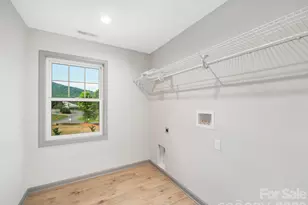 100 Red Twig Ln, Burnsville, NC 28714 - Photo 22