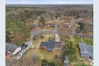 6111 Dovetail Court, Charlotte, NC 28227 - Photo 34