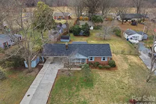 6111 Dovetail Ct, Charlotte, NC 28227 - Photo 32