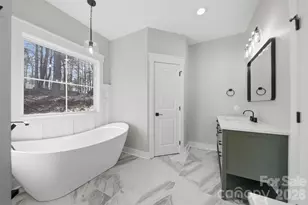 6005 Kathryn Ct, Granite Falls, NC 28630 - Photo 6