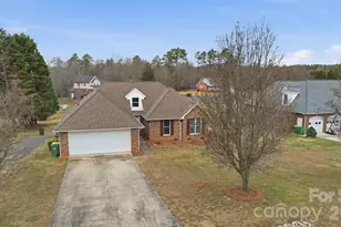 794 Hathcock Glen Dr, Oakboro, NC 28129 - Photo 4