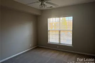 14638 Via Sorrento Dr, Charlotte, NC 28277 - Photo 8