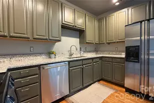 84 W Walnut St, Asheville, NC 28801 - Photo 44