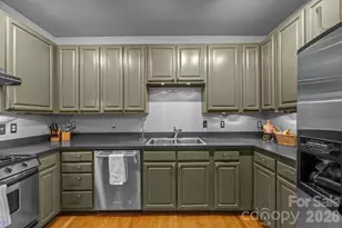 84 W Walnut St, Asheville, NC 28801 - Photo 20