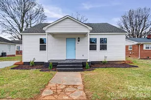 411 N Mulberry St, Cherryville, NC 28021 - Photo 2