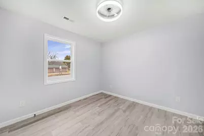 411 N Mulberry Street, Cherryville, NC 28021 - Photo 16