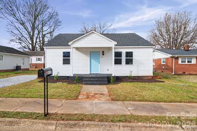 411 N Mulberry Street, Cherryville, NC 28021 - Photo 1