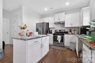 137 N Ranney Way, Mooresville, NC 28117 - Photo 4