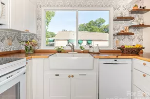 8340 Meadow Lakes Dr, Charlotte, NC 28210 - Photo 8