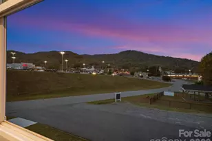 100 Red Twig Ln, Burnsville, NC 28704 - Photo 44