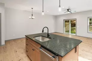 100 Red Twig Ln, Burnsville, NC 28704 - Photo 12