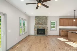 100 Red Twig Ln, Burnsville, NC 28704 - Photo 14