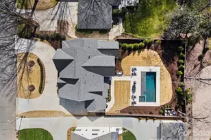 1264 Chandler Pl, Charlotte, NC 28211 - Photo 46