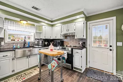 2166 Statesville Highway, Mooresville, NC 28115 - Photo 4