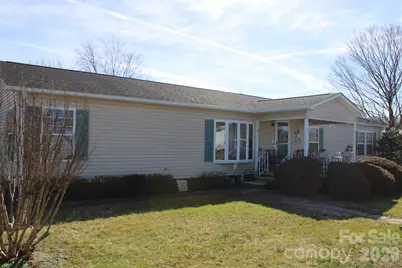 308 Riverwind Drive, Hendersonville, NC 28739 - Photo 2