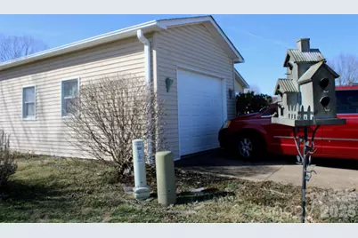 308 Riverwind Drive, Hendersonville, NC 28739 - Photo 18