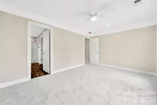 452 Dawn Cir, Charlotte, NC 28213 - Photo 18
