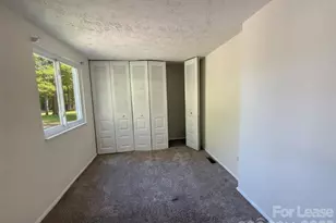 9432 Lexington Cir, Charlotte, NC 28213 - Photo 16