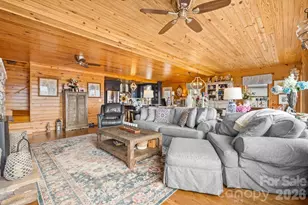 560 Falcon Ridge Dr, West Jefferson, NC 28694 - Photo 18